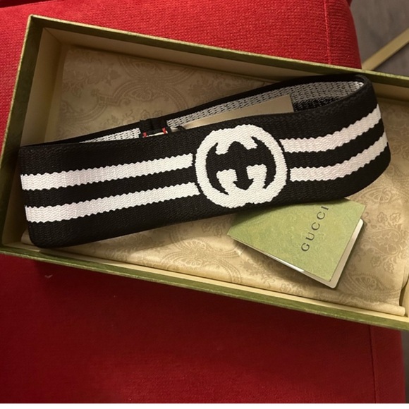 Gucci X Adidas, knit gloves NWT - Picture 9 of 9